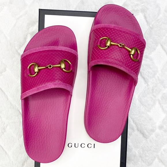Gucci Shoes - Gucci Pursuit Horsebit Leather Pool Slides - New